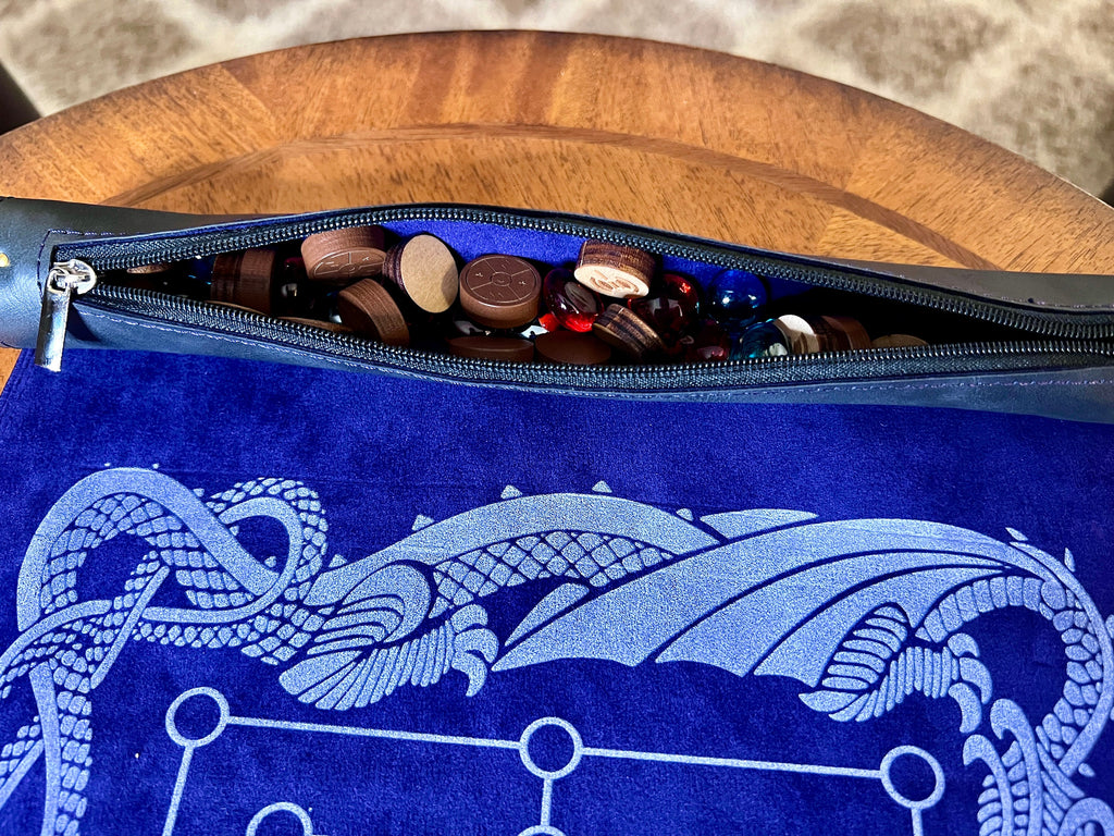 Nine Men's Morris Game: Portable Roll-Up Mat, Ancient Strategy