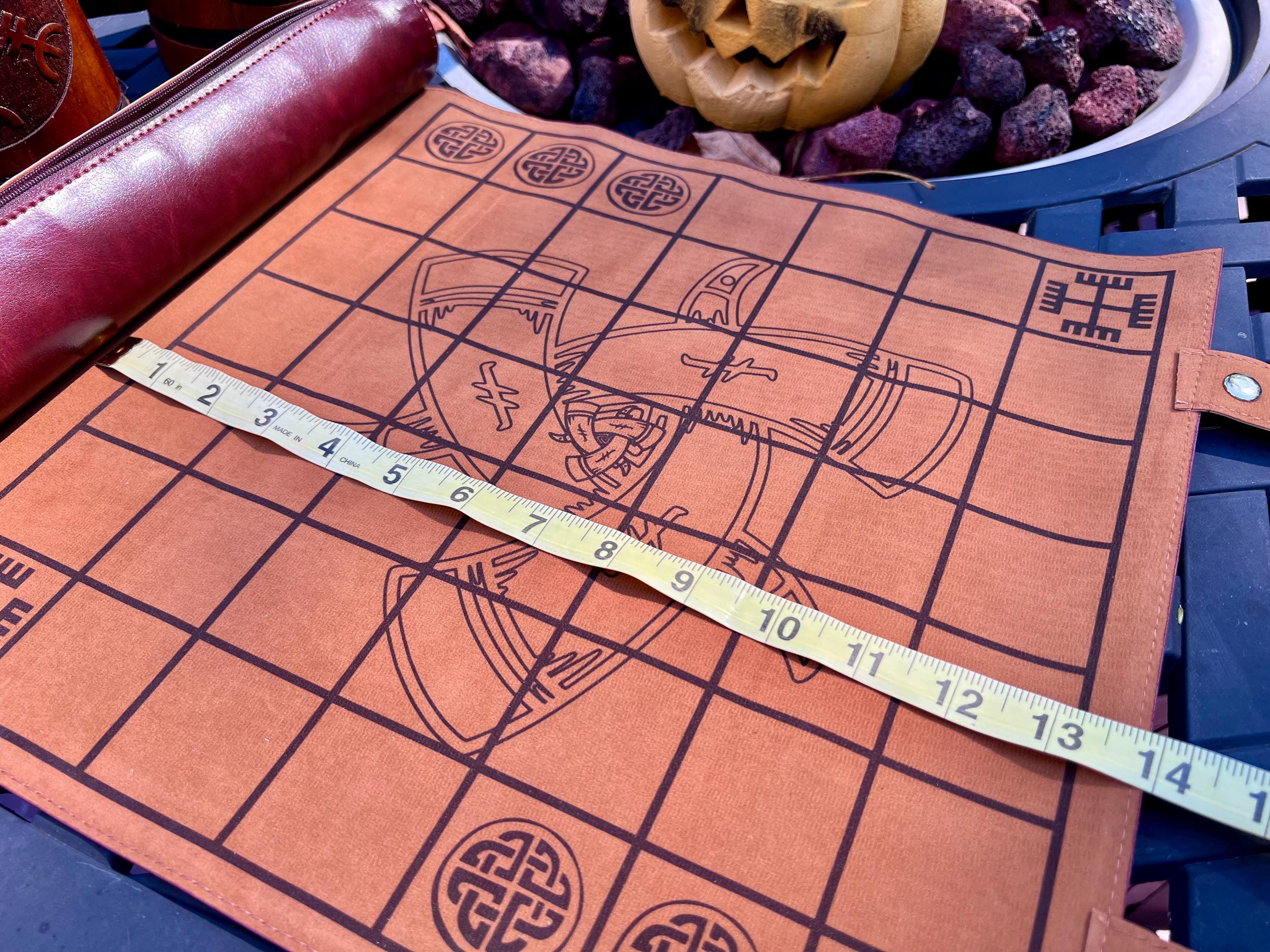 Tablero & Brandubh Duel Game Mat