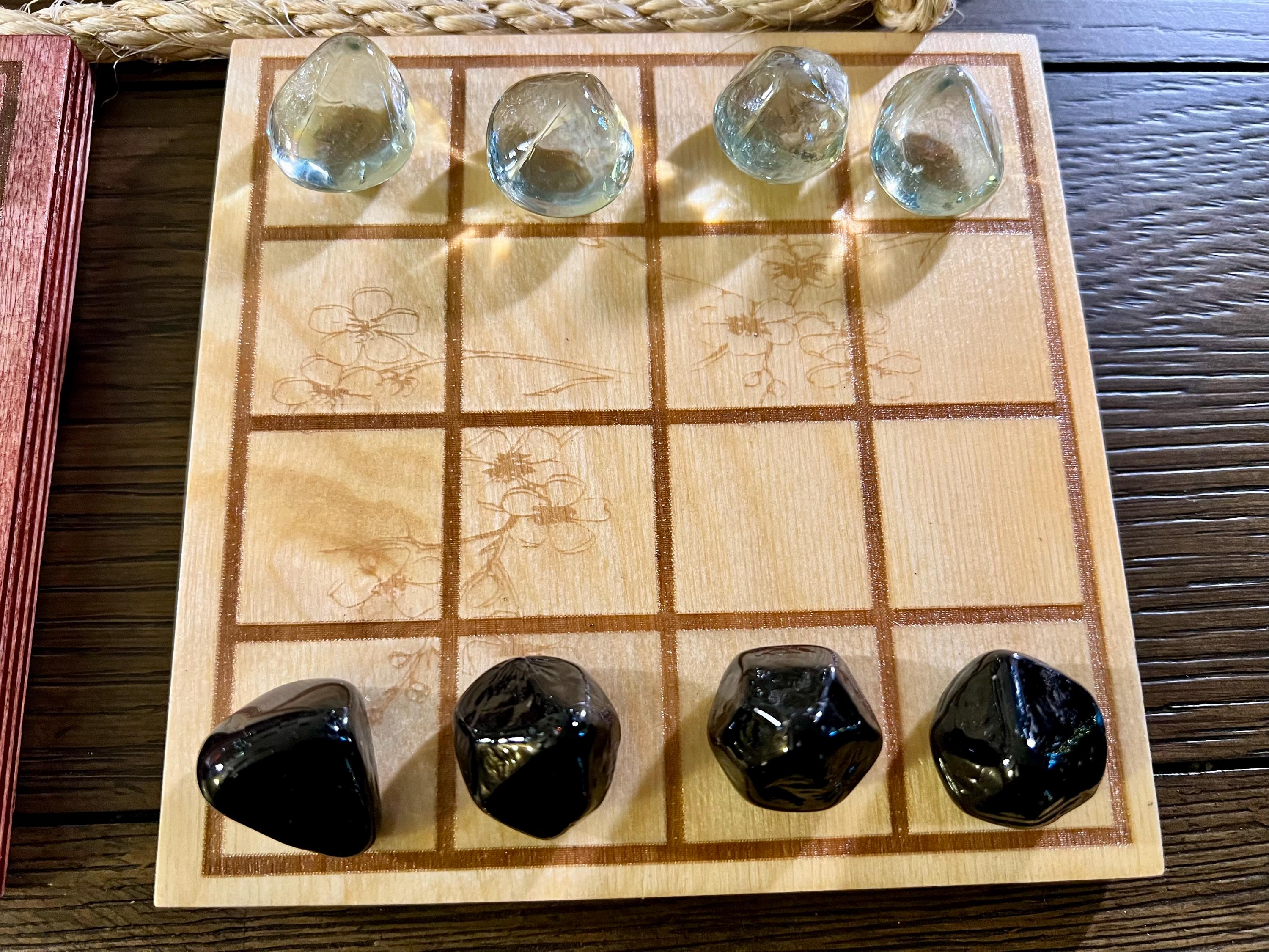 Shōbu: Abstract Board Game