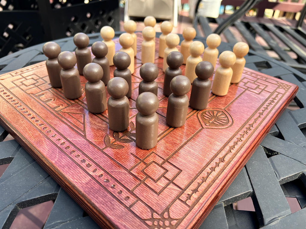 Alquerque - Fun, Quick Paced Game from the Middle East