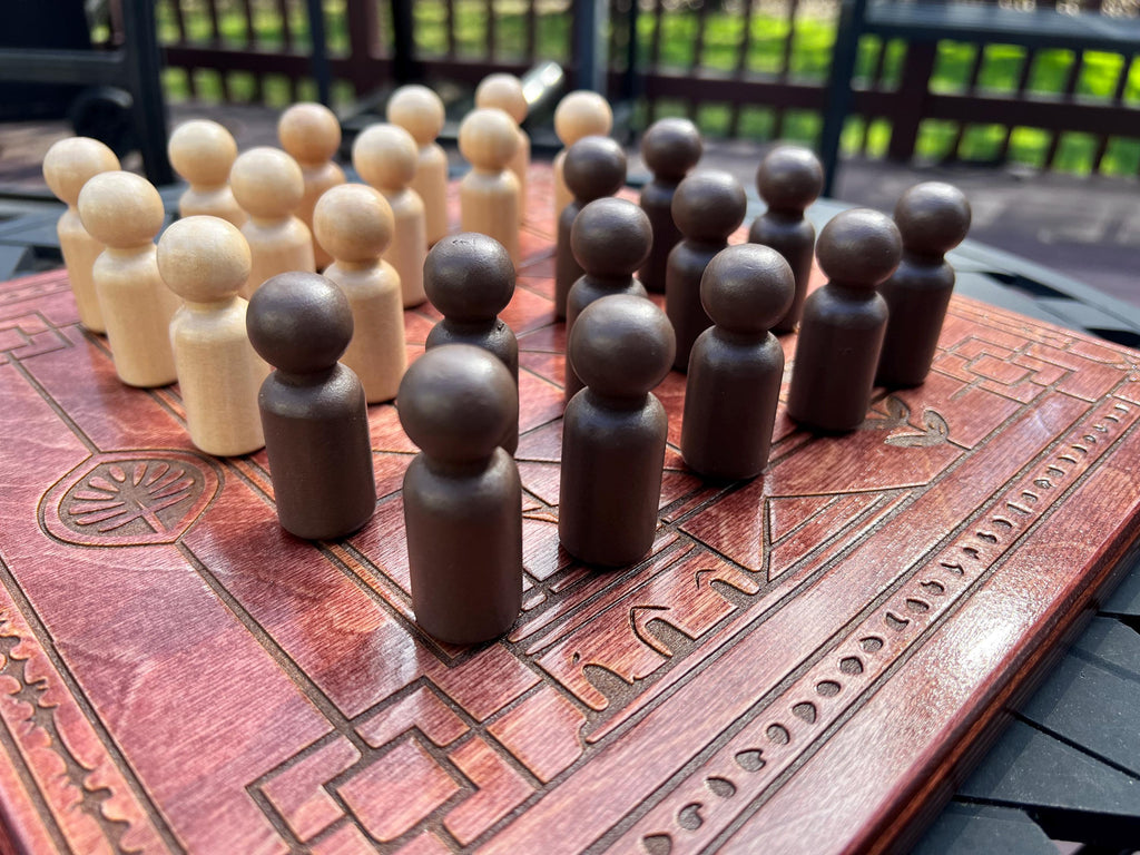 Alquerque - Fun, Quick Paced Game from the Middle East