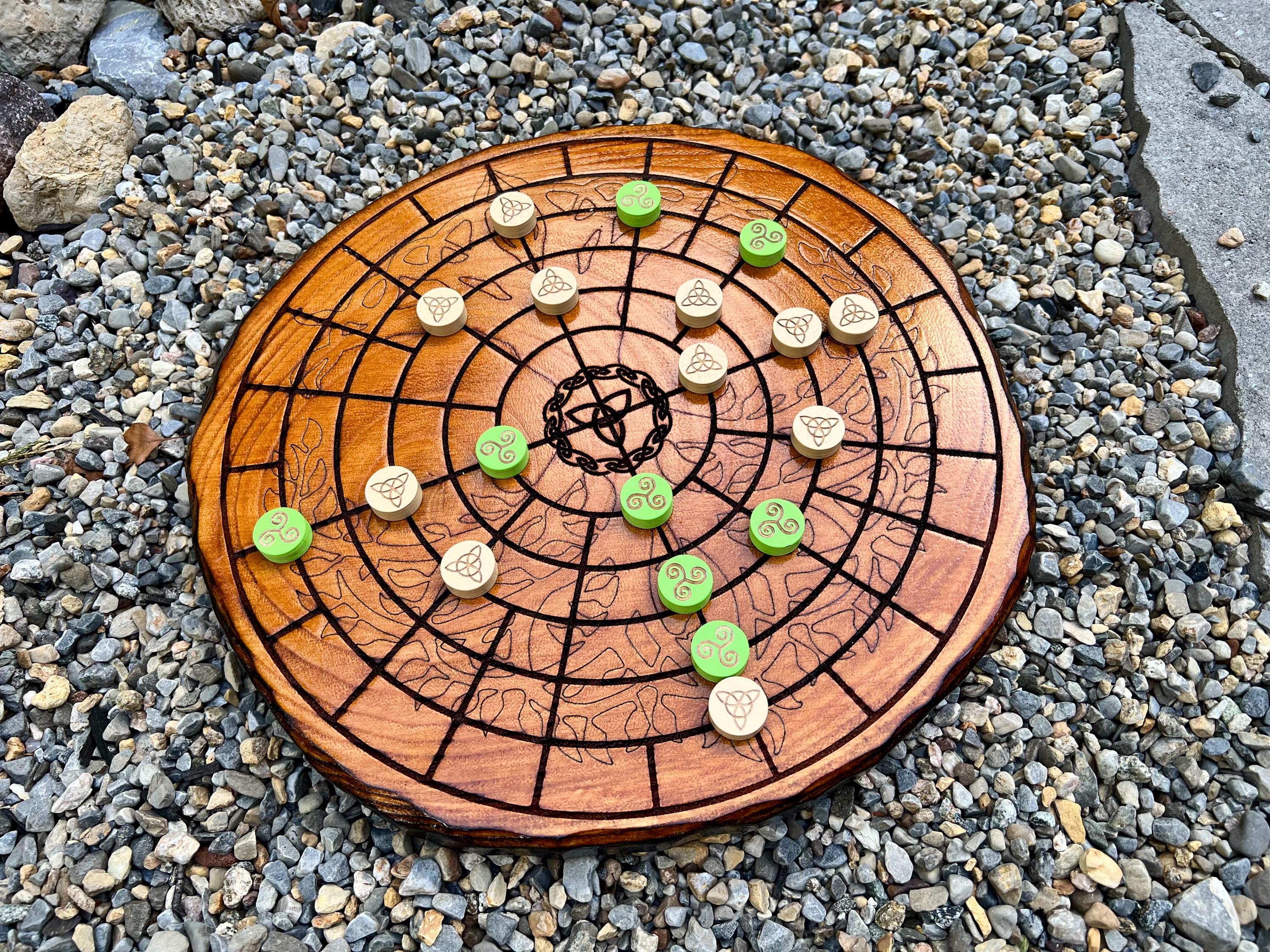 Fidchell | Ancient Celtic Irish Board Game | New Pieces