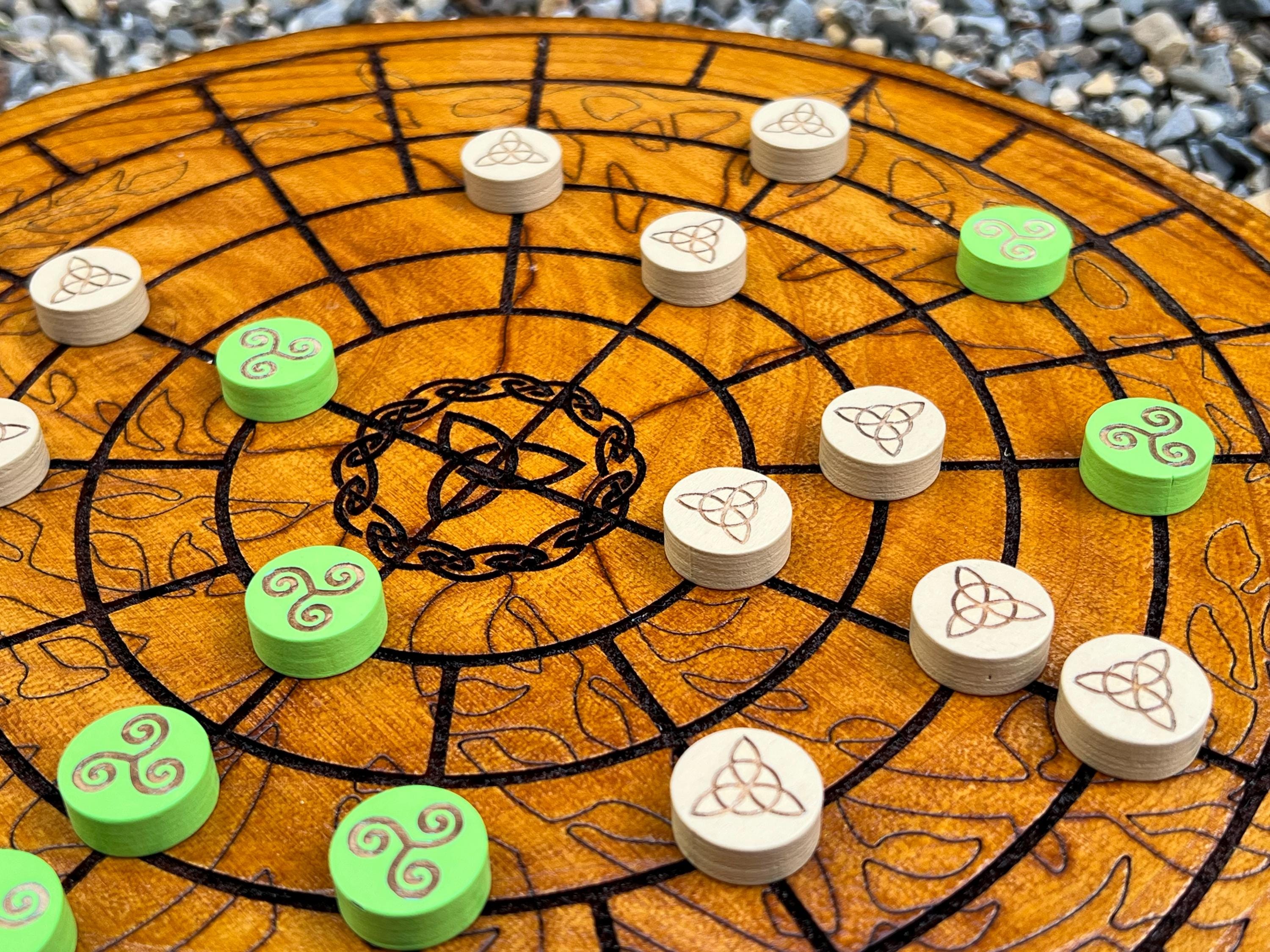 Fidchell | Ancient Celtic Irish Board Game | New Pieces