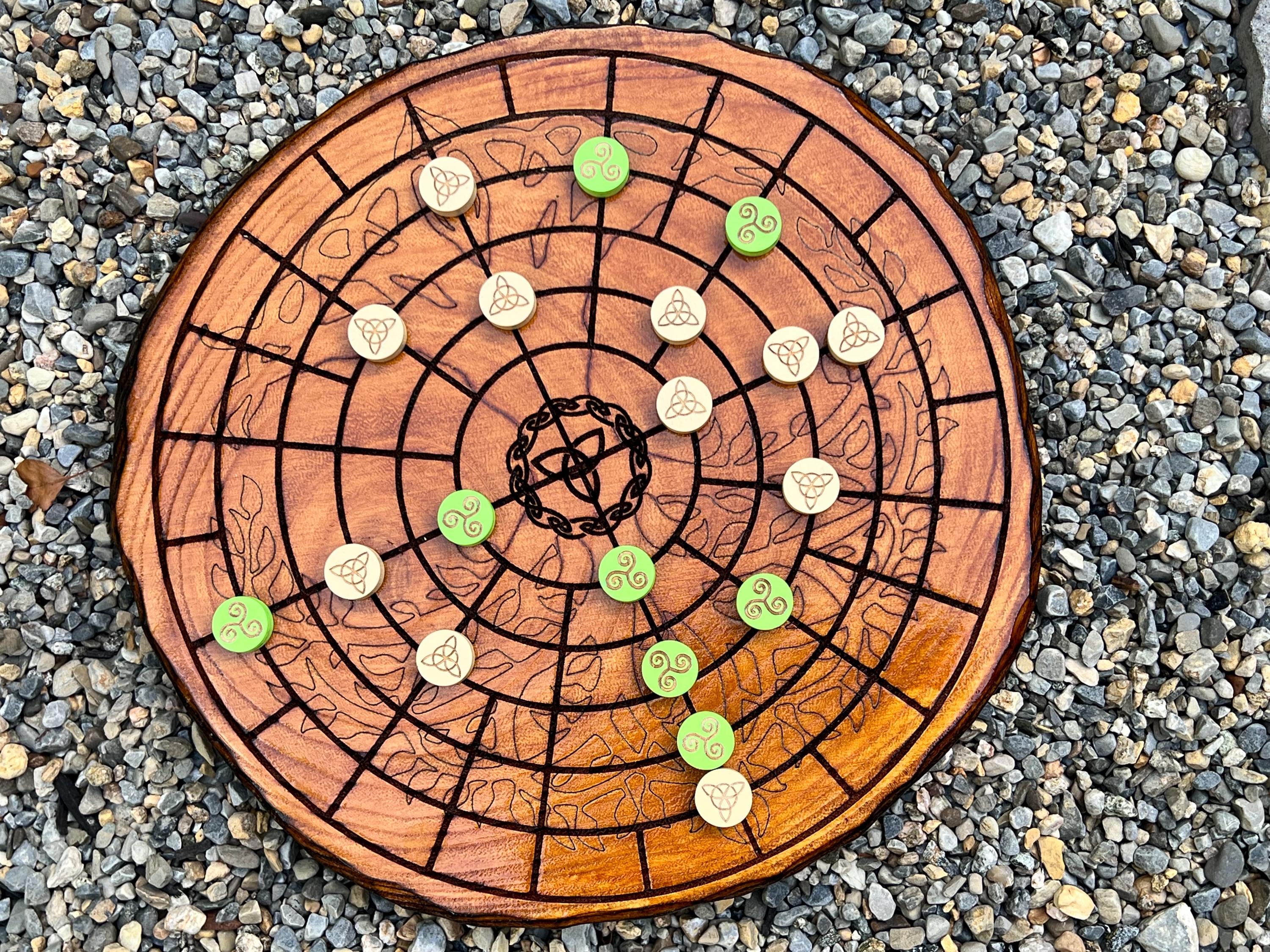 Fidchell | Ancient Celtic Irish Board Game | New Pieces