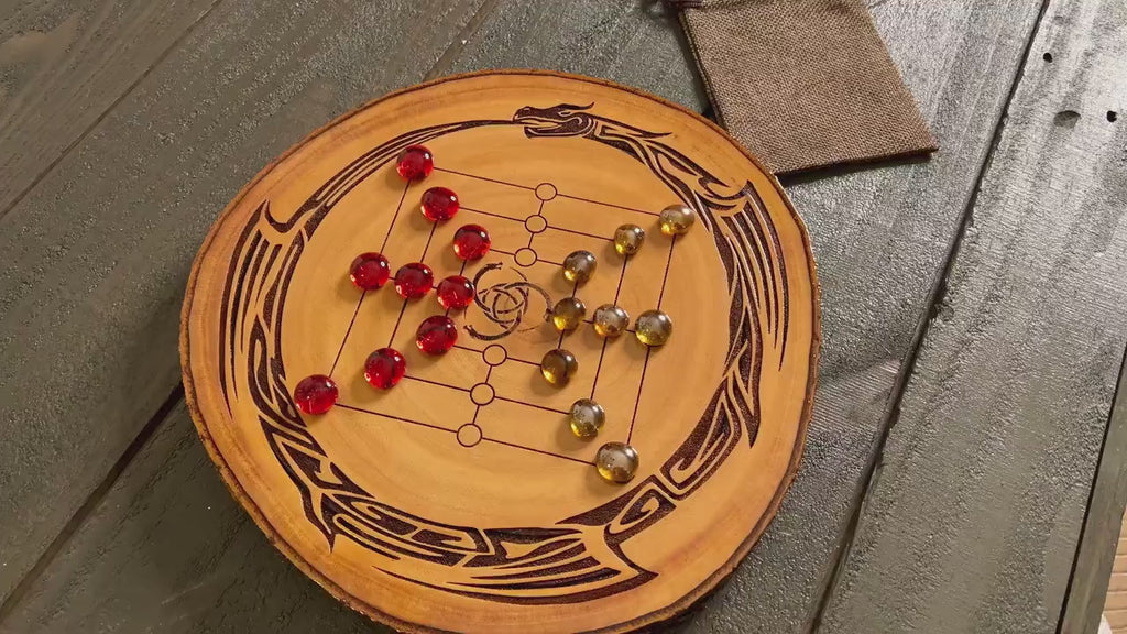 Nine Men's Morris | Ancient Roman Board Game | Mills | Merelles